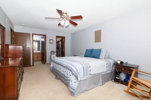33 Harbor Pointe Cir, Bloomington, IL 61704 photo 22