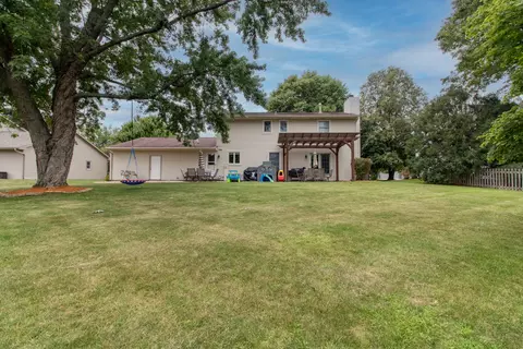 33 Harbor Pointe Cir, Bloomington, IL 61704 photo 50
