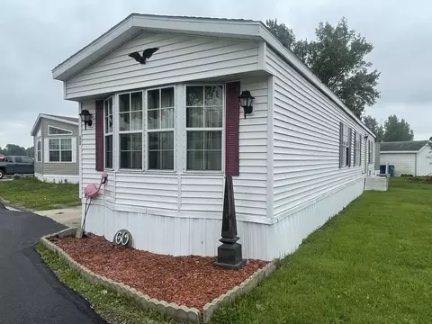 2705 St Vincents Ave #60, Lasalle, IL 61301