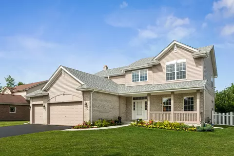 2391 Kingfisher Ln, New Lenox, IL 60451