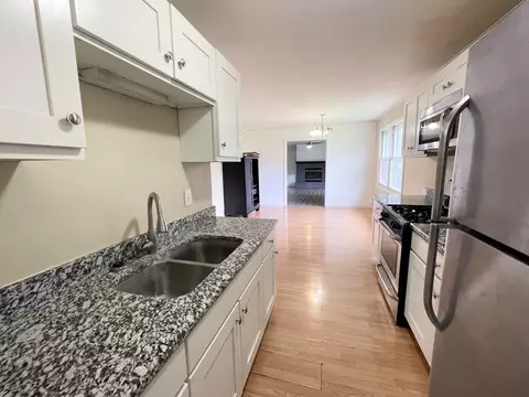 1719 Flower St, Mchenry, IL 60050 photo 7