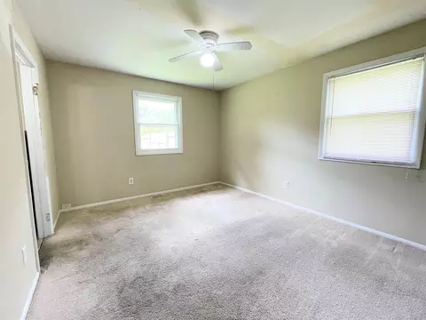 1719 Flower St, Mchenry, IL 60050 photo 11