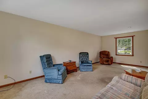 1359 N Samara Ave, Kankakee, IL 60901 photo 9