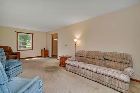 1359 N Samara Ave, Kankakee, IL 60901 photo 8