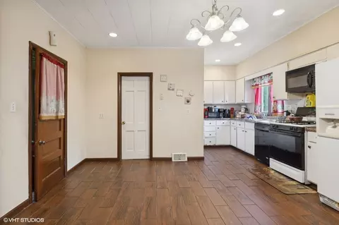Other - 412 Moseley St, Elgin, IL 60123 photo 3 of 4