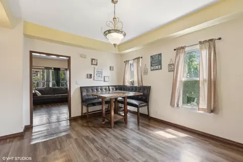 Dining - 412 Moseley St, Elgin, IL 60123 photo 1 of 1