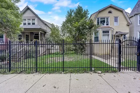 2434 N Saint Louis Ave, Chicago, IL 60647