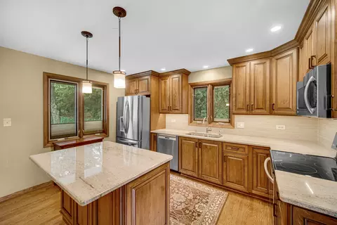 9 S711 William Dr, Willowbrook, IL 60521 photo 11