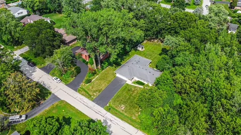 9 S711 William Dr, Willowbrook, IL 60521 photo 26
