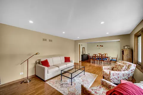 9 S711 William Dr, Willowbrook, IL 60521 photo 6