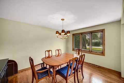 9 S711 William Dr, Willowbrook, IL 60521 photo 9