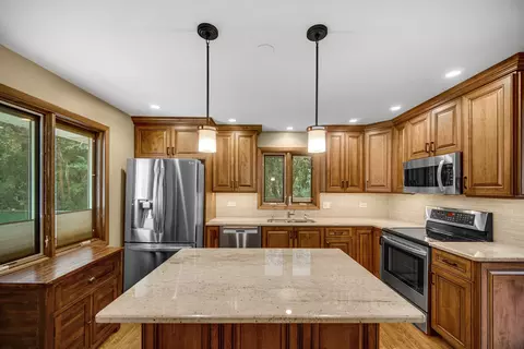 9 S711 William Dr, Willowbrook, IL 60521 photo 12
