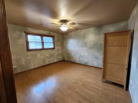 8304 S 77th Ct, Bridgeview, IL 60455 photo 9