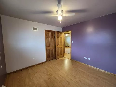 8304 S 77th Ct, Bridgeview, IL 60455 photo 11
