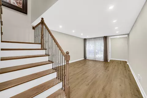 309 Partridge Ln, Wheeling, IL 60090 photo 4