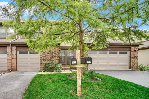 309 Partridge Ln, Wheeling, IL 60090