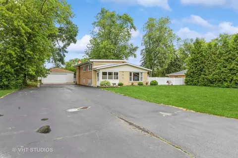6810 157th Pl, Tinley Park, IL 60477
