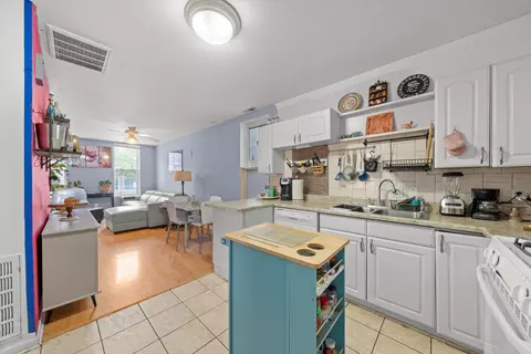 Kitchen - 3522 S Honore St, Chicago, IL 60609 photo 2 of 3