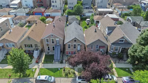View/Area - 3522 S Honore St, Chicago, IL 60609 photo 3 of 3