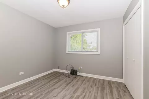 Bedroom - 14333 Millard Ave, Midlothian, IL 60445 photo 2 of 5