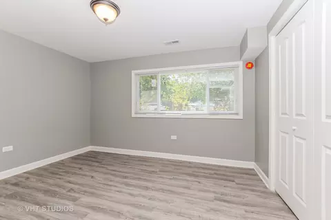 Bedroom - 14333 Millard Ave, Midlothian, IL 60445 photo 5 of 5