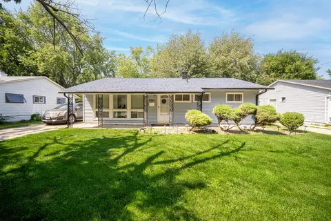 1951 E Spruce St, Kankakee, IL 60901 photo 1