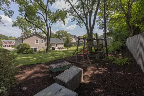 27 W381 Fleming Dr, Winfield, IL 60190 photo 26