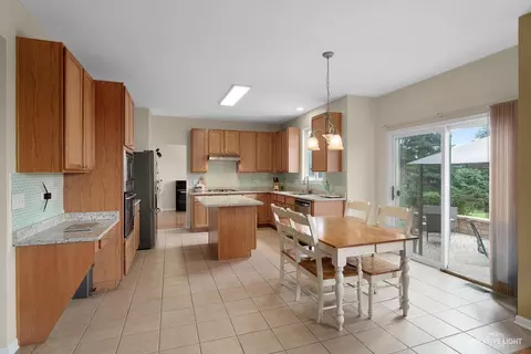 Kitchen - 1719 Ariana Dr, Bartlett, IL 60103 photo 3 of 3