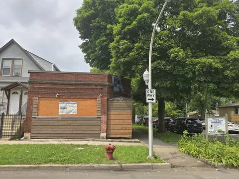 1058 N Parkside Ave, Chicago, IL 60651