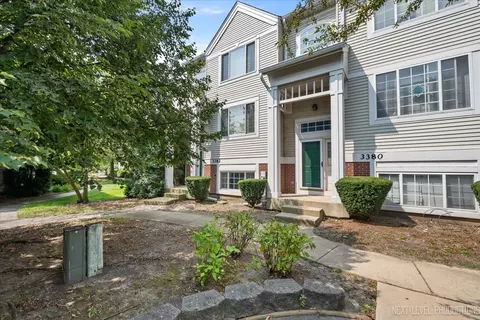 3382 Ravinia Cir #3382, Aurora, IL 60504