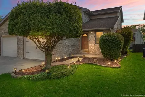 1416 Peachtree Ln, Lockport, IL 60441