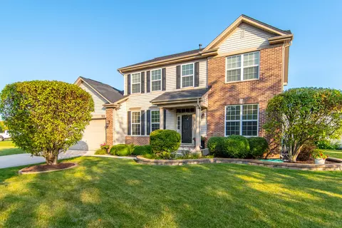 1113 Northside Dr, Shorewood, IL 60404