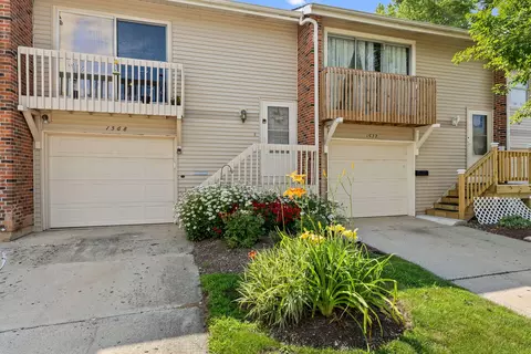 1568 Elder Dr, Aurora, IL 60506 photo 2