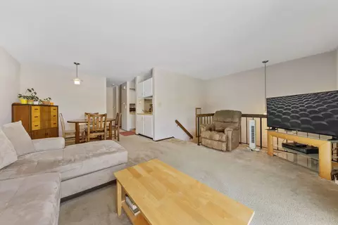 1568 Elder Dr, Aurora, IL 60506 photo 5