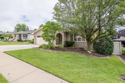 9633 Austin Ave, Oak Lawn, IL 60453