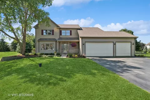 2313 S Hidden Trl, Spring Grove, IL 60081