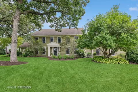 3 N550 Wild Flower Ln, West Chicago, IL 60185