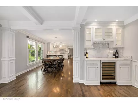 Dining - 48 Devonshire Dr, Oak Brook, IL 60523 photo 3 of 4