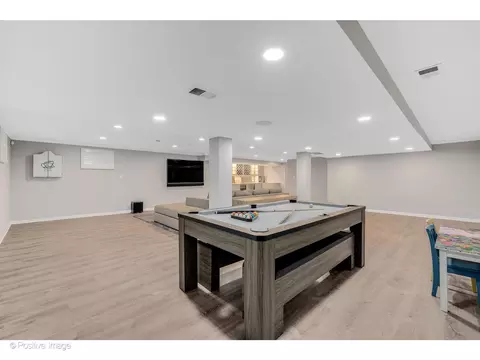 Other - 48 Devonshire Dr, Oak Brook, IL 60523 photo 4 of 5