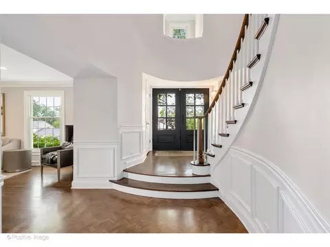 Entry Way - 48 Devonshire Dr, Oak Brook, IL 60523 photo 1 of 4