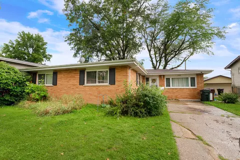314 Douglas St, Park Forest, IL 60466
