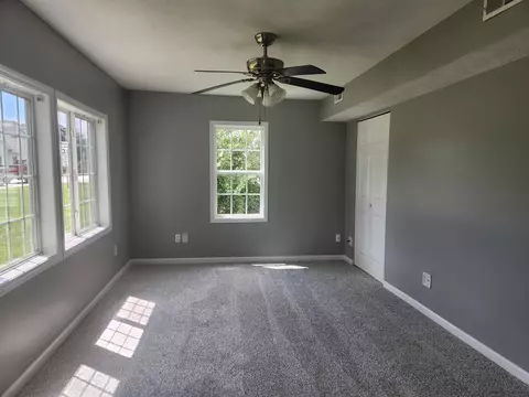 502 E North St, Danvers, IL 61732 photo 15