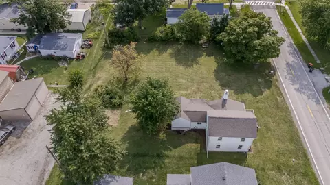 502 E North St, Danvers, IL 61732 photo 33