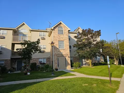 1480 Spring Brook Ct #3A, Round Lake Beach, IL 60073
