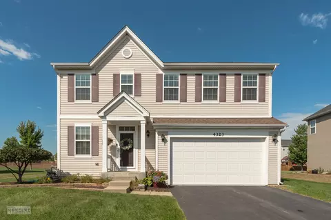 4323 Schofield Dr, Oswego, IL 60543