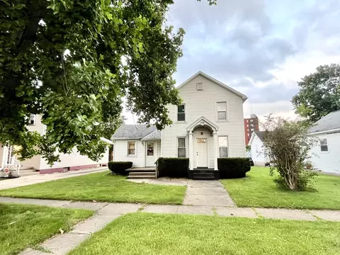 409 W Cleveland St, Spring Valley, IL 61362