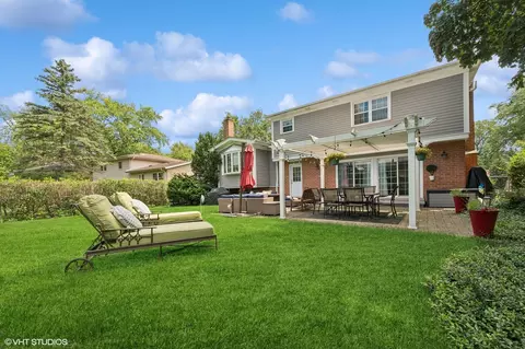 1500 Sequoia Trl, Glenview, IL 60025 photo 19