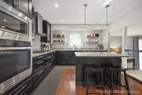 1541 Chippewa Dr, Naperville, IL 60563 photo 7