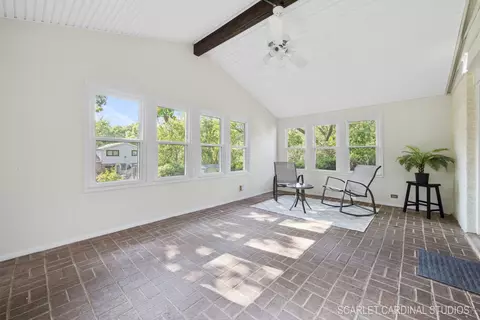 1541 Chippewa Dr, Naperville, IL 60563 photo 12