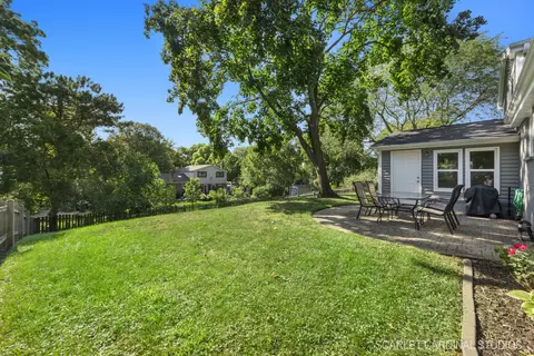 1541 Chippewa Dr, Naperville, IL 60563 photo 23